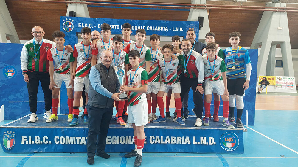 polistena-c5-campione-regionale-under-15-c5.jpeg polistena-c5-campione-regionale-under-15-c5.jpeg