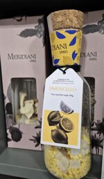 meridiani-preparato-per-liquore-limoncello