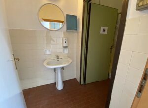 img_1587.jpeg img_1587.jpeg