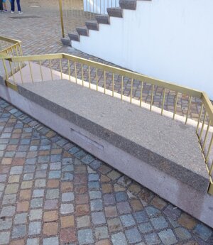 eyJpdCI6ImdyYWRpbmkgbWFzc2ljY2kgcG9yZmlkbyIsImVuIjoibWFzc2l2ZSBzdGVwcywgcG9ycGh5ciwgZmxhbWVkLXN1cmZhY2UiLCJmciI6IiBtYXJjaGVzLW1hc3NpdmVzLCBwb3JwaHlyZSIsImRlIjoiYmxvY2tzdHVmZW4sIHBvcnBoeXIsIGdlZmxhbW10ZSBPYmVyZmzkY2hlIn0=