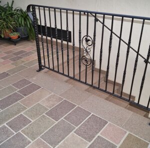 eyJpdCI6InBhdmltZW50bywgcGlhc3RyZWxsZSwgcG9yZmlkby1kZWwtdHJlbnRpbm8sIHBpYW5vLWZpYW1tYXRvLCBsYXRpIHRyYW5jaWF0aSIsImRlIjoiZmxpZXNlbiwgYm9kZW4sIHBvcnBoeXIsIGdlZmxhbW10ZS1PYmVyZmzkY2hlLCBHcvZkZW4tcG9ycGh5ciIsImZyIjoic3VyZmFjZS1mbGFtbehlLCBwb3JwaHlyZSwgZGFsbGVzIiwiZW4iOiJ0aWxlcywgcG9ycGh5ciwgZmxhbWVkIHN1cmZhY2UsIFRyZW50aW5vICJ9