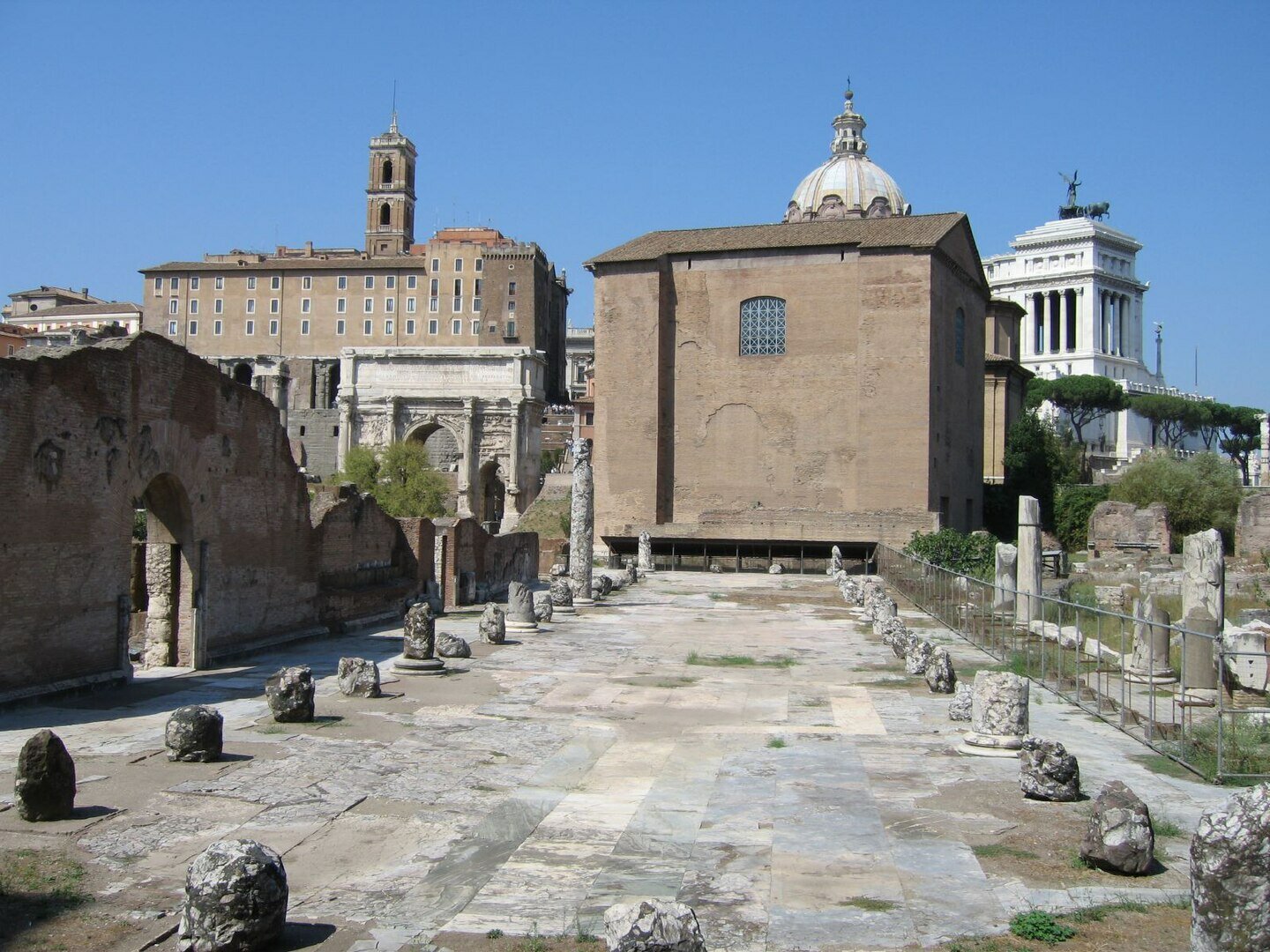 LA BASILICA FULVIA - AEMILIA E LA SUA TRISTE STORIA