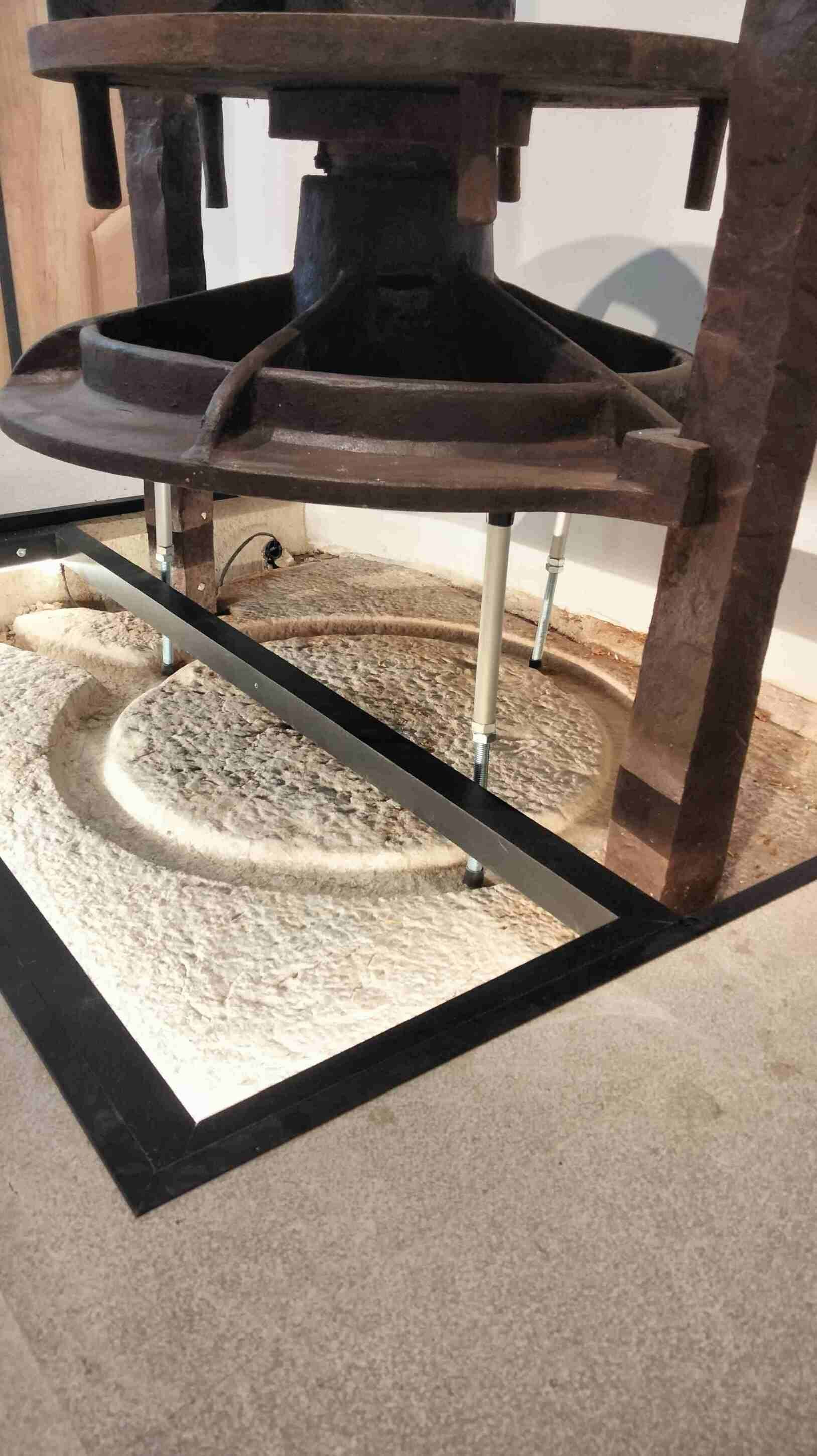 Puntales regulables en sustitución de tronco de madera