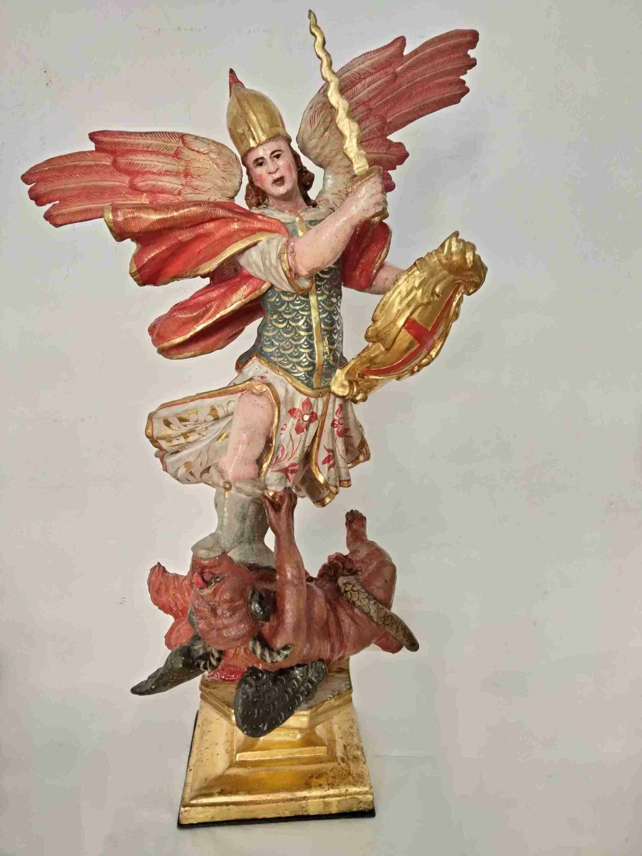 img20250829112111_6_11zon.jpeg Estado final tras la restauración del San Miguel de madera policromada.