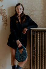 nina-dark-blue