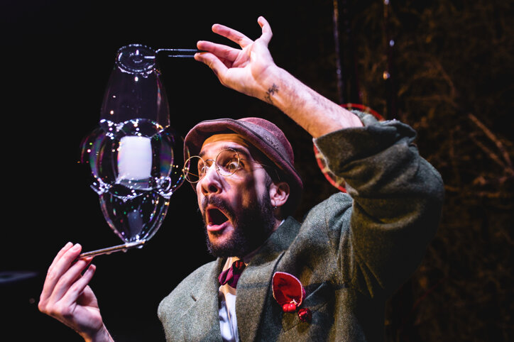 eyJpdCI6InNwZXR0YWNvbG8gYm9sbGUgZGkgc2Fwb25lIHRlYXRybyAifQ==