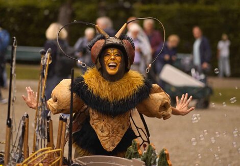 2026-07-10-14h31m11,72_bubble_on_circus_(ox4a5571-denoiseai-raw).jpeg