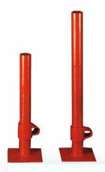 basetta-piede-per-ponteggio-regolabile-socome