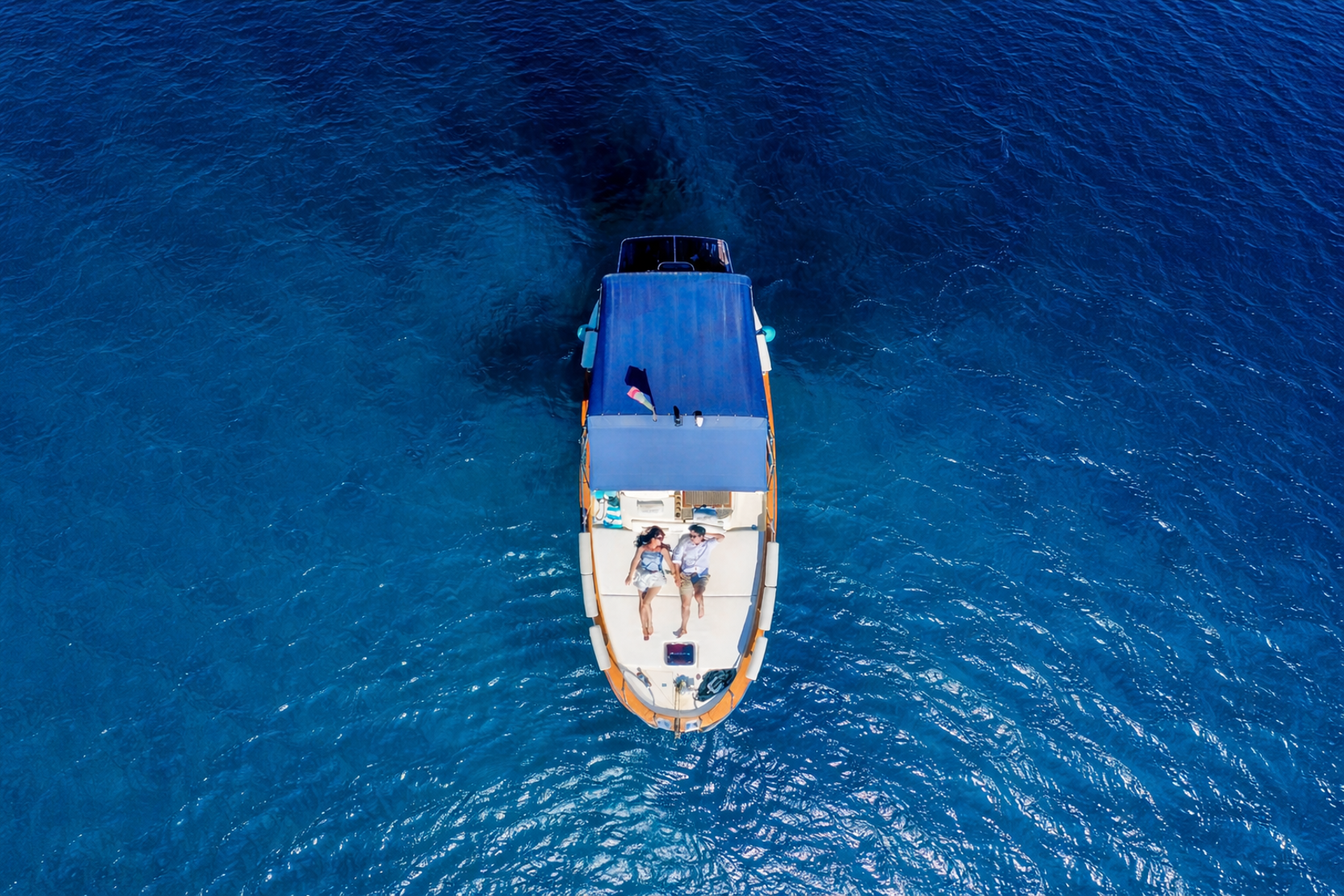 droneshotboat2025 droneshotboat2025