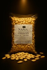 mandorla-sgusciata-e-pelata