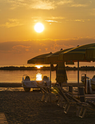 L'alba a Igea MArina