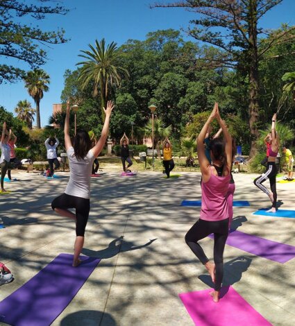 esperienza%20yoga%20-%20sciacca%205%20sensi.jpeg
