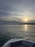 aperitivo-in-barca-al-tramonto