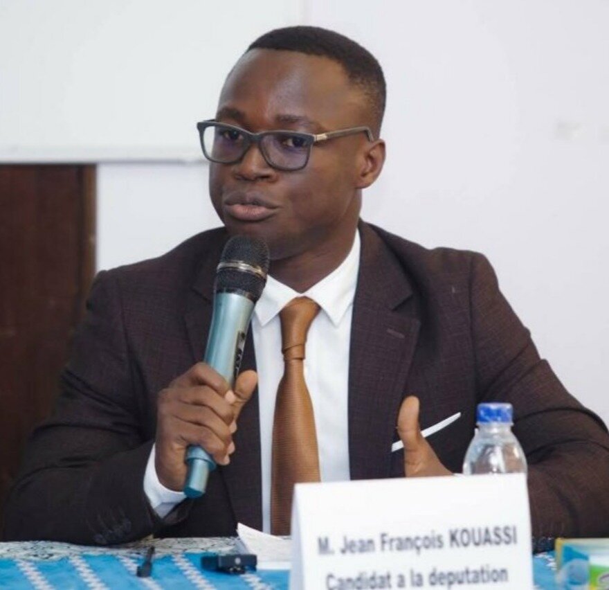 Jean-Fran&ccedil;ois Kouassi PLAC&Eacute; SOUS MANDAT DE D&Eacute;P&Ocirc;T ET CONDUIT &Agrave; LA MACA.