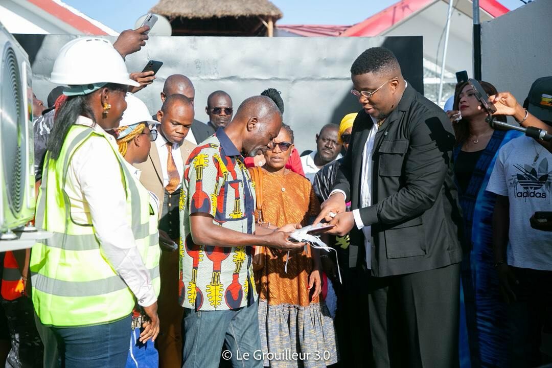 APOUTCHOU NATIONAL : LE C&OElig;UR PARLE, LES JALOUX SE TAISENT , CRITIQUES ST&Eacute;RILES : TAISEZ-VOUS