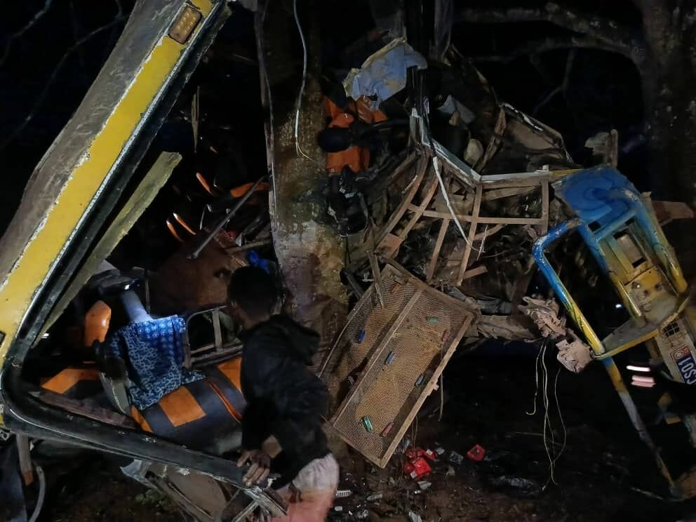 DABOU : UNE VIOLENTE COLLISION ENTRE 2 CARS DE TRANSPORT FAIT 31 VICTIMES DONT UN D&Eacute;C&Egrave;S