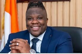 Cagnotte Fortun&eacute;:Entre Didi B et Himra, Apoutchou s'explique