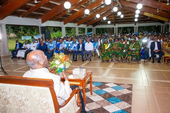 Cacao ivoirien : Gbagbo dénonce le « scandale des bouts de papier » et martèle que « la sueur du planteur mérite salaire »