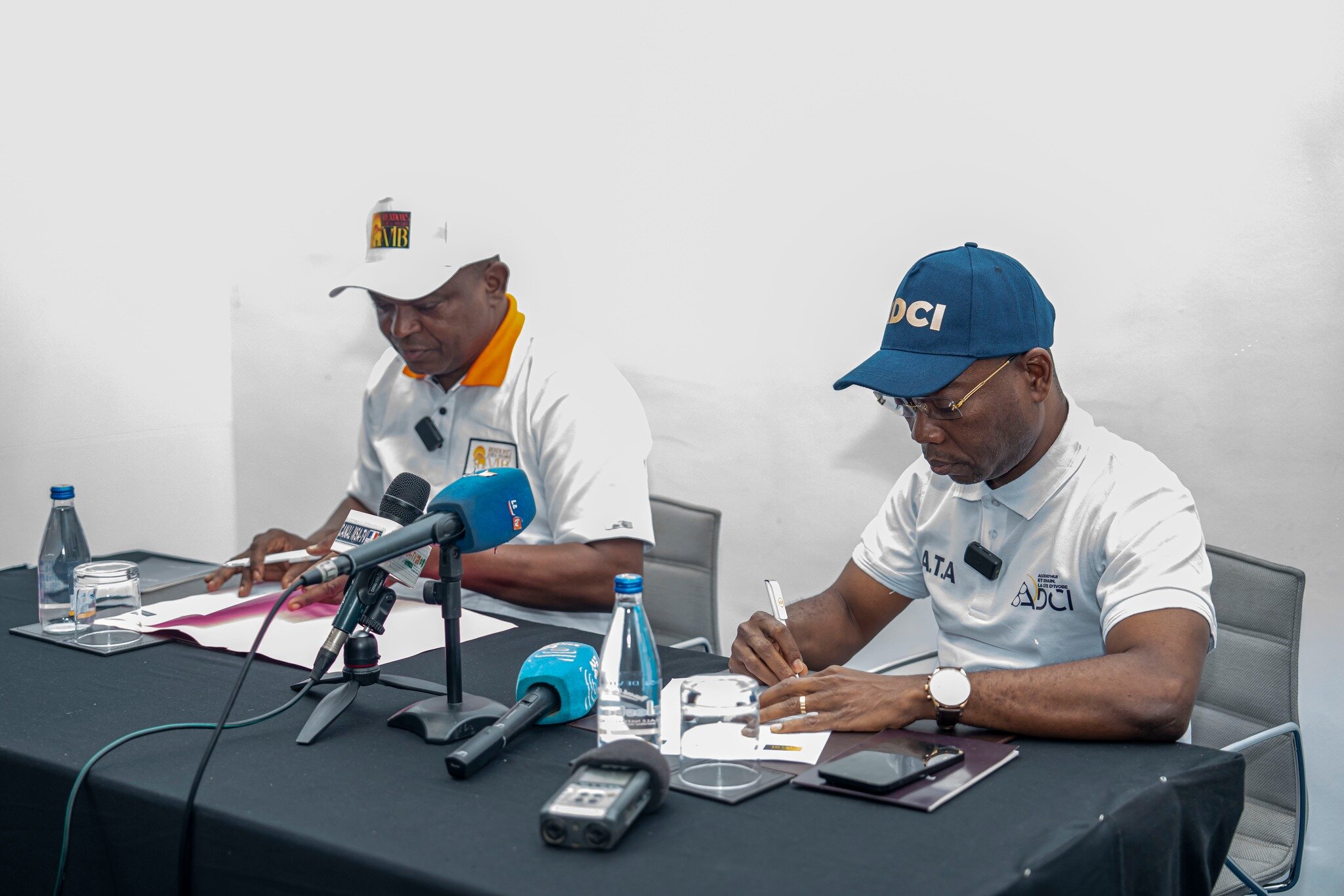 Tiemoko Antoine Assale et Vincent Toh Bi Iri&eacute; se mettent ensemble et lancent officiellement l'Alliance pour la Justice, la Nation et l'Alternance (AJUNA)