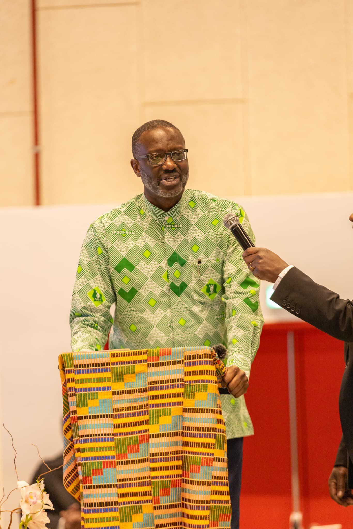 Tidjane Thiam, qualifie de &laquo; grave &raquo; le non-respect de la Constitution qui n&rsquo;impose que deux mandats au pr&eacute;sident de la R&eacute;publique