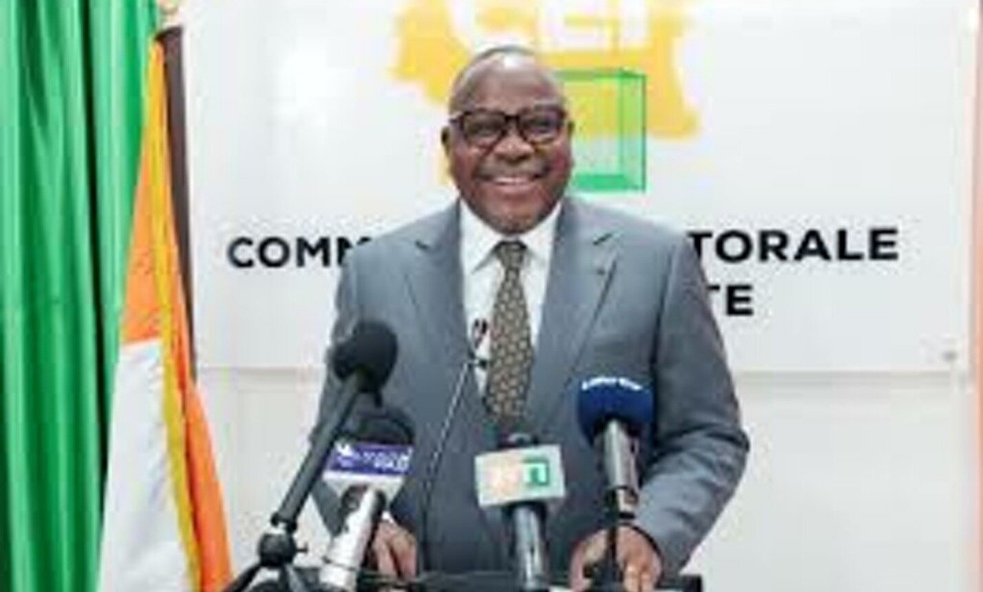 Côte d’Ivoire : le gouvernement annonce la dissolution de la Commission Électorale Indépendante