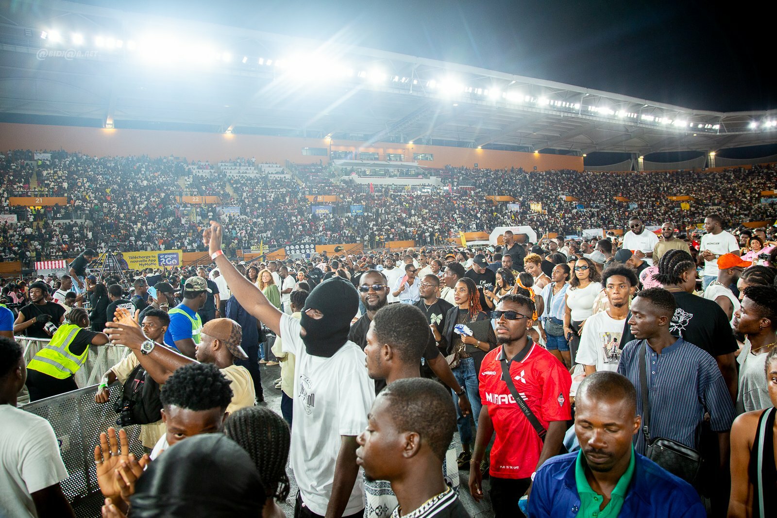 musique-concert-du-rappeur-ivoirien-didi-b-au-stade-felix-houphouet-boigny_n9a6mi55owb.jpeg musique-concert-du-rappeur-ivoirien-didi-b-au-stade-felix-houphouet-boigny_n9a6mi55owb.jpeg