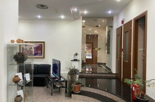 Hall/bar Hall/bar