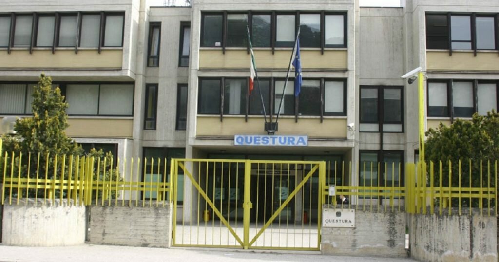 questura-cb.jpeg questura-cb.jpeg