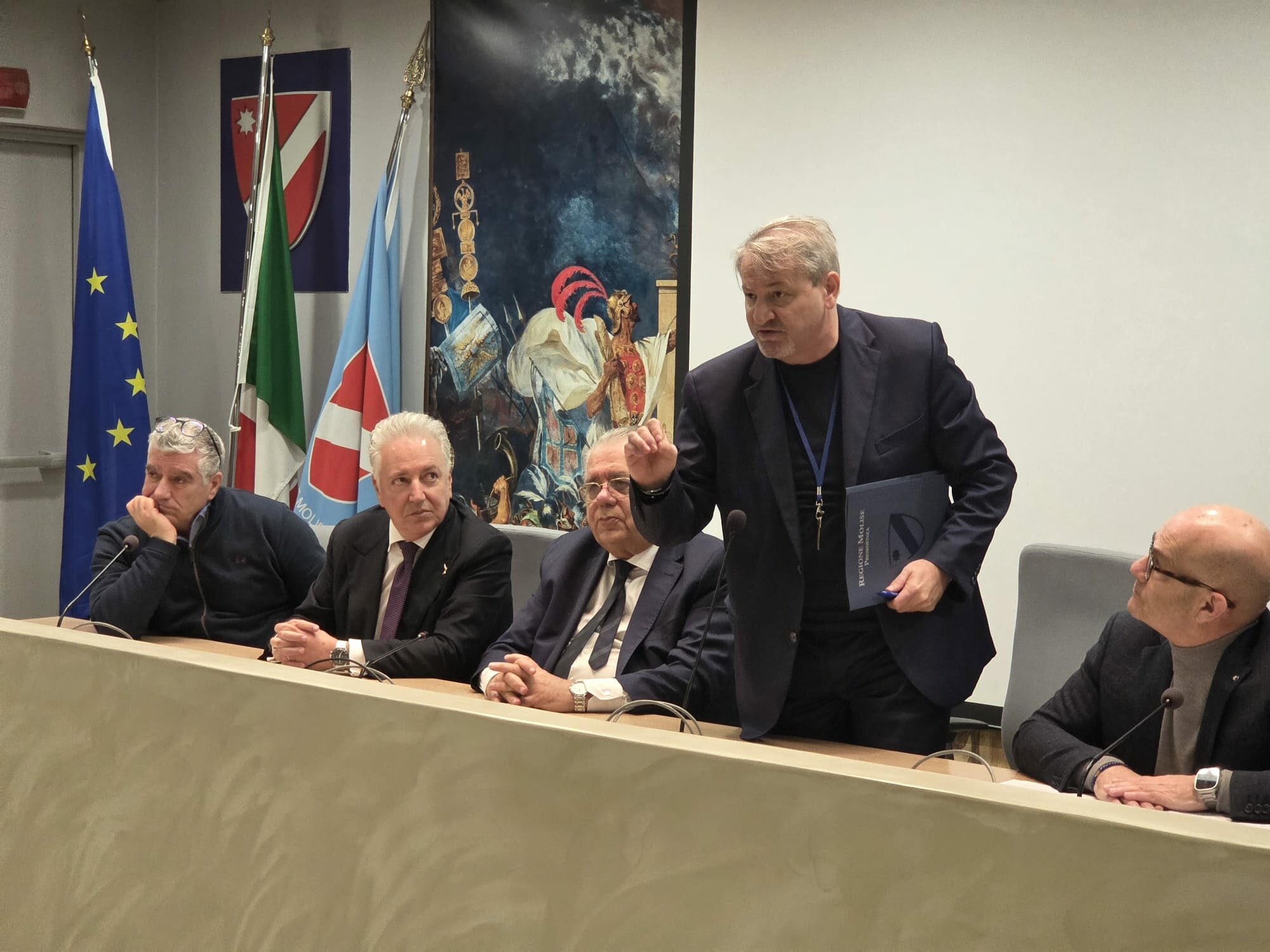 🛣️ Viabilit&agrave; locale, 50 milioni di euro per i Comuni: Roberti e la Giunta lanciano il piano sicurezza