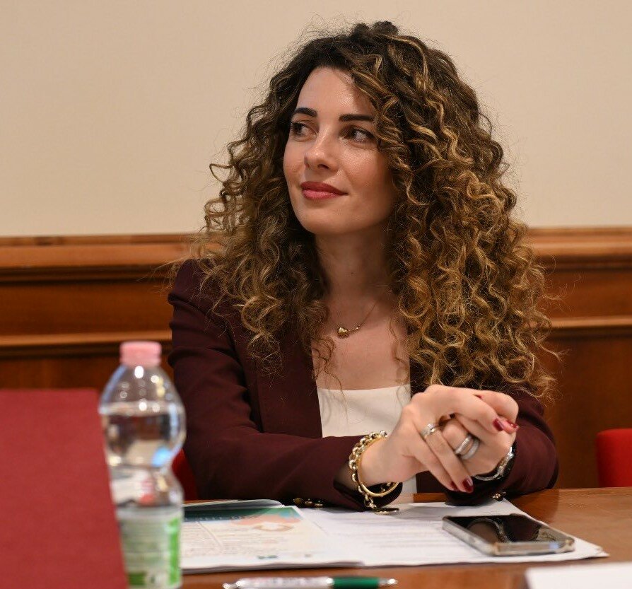 🇪🇺 Il Molise a Bruxelles per i diritti delle donne: Giusi Di Lalla al Parlamento Europeo