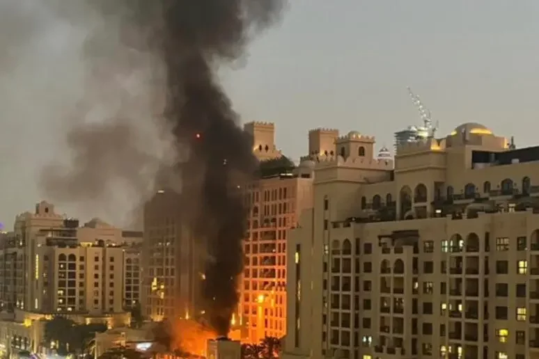 🌍 Molisani prigionieri a Dubai: l'inferno del Medio Oriente blocca turisti e manager