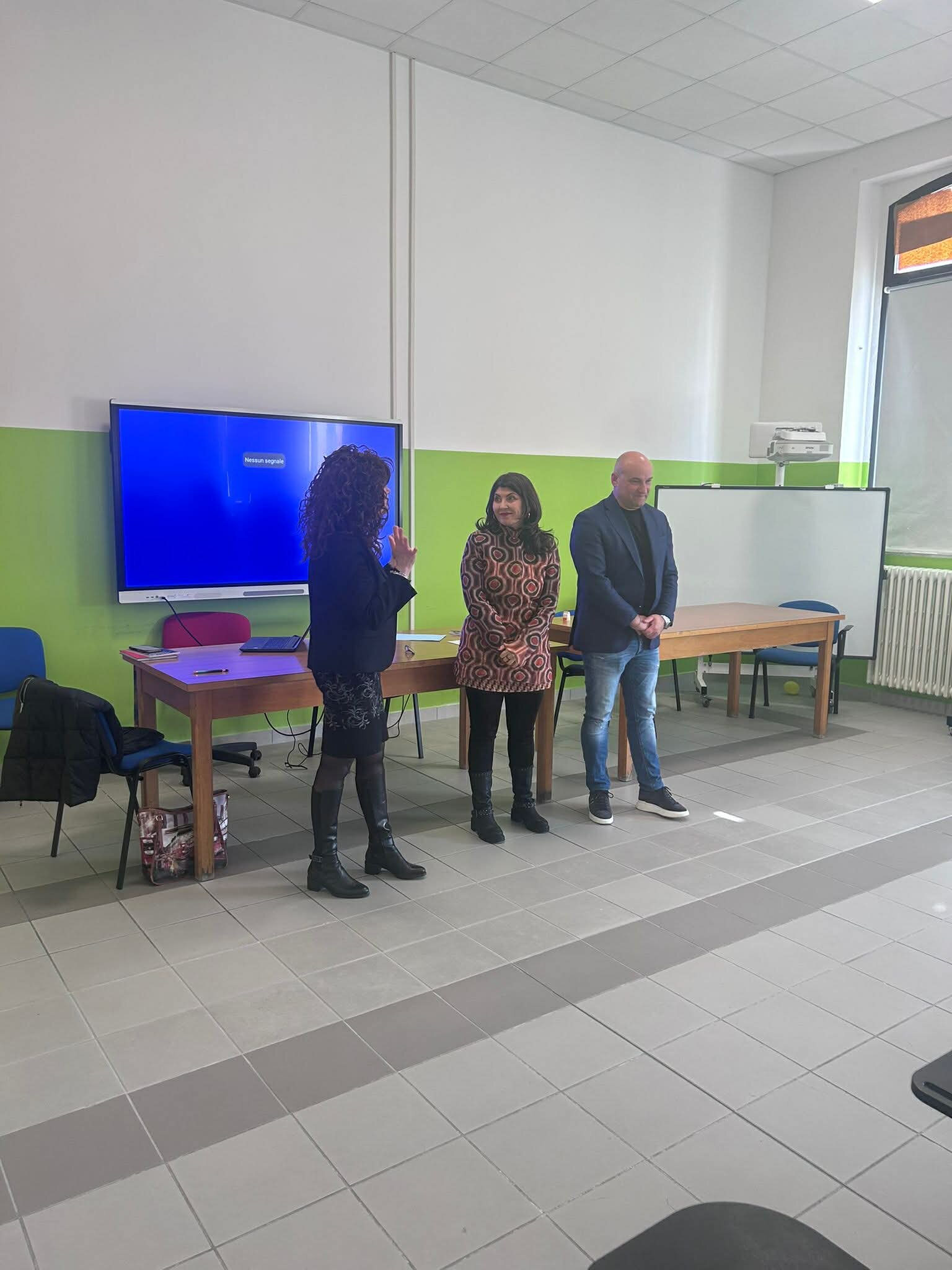 🌟 Termoli, a scuola di gentilezza: gli alunni della Principe di Piemonte imparano a 'brillare'