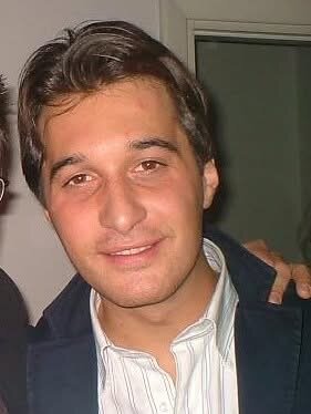 🏥 Trapianti da record: il chirurgo molisano Stefano Di Sandro firma un primato storico al Niguarda