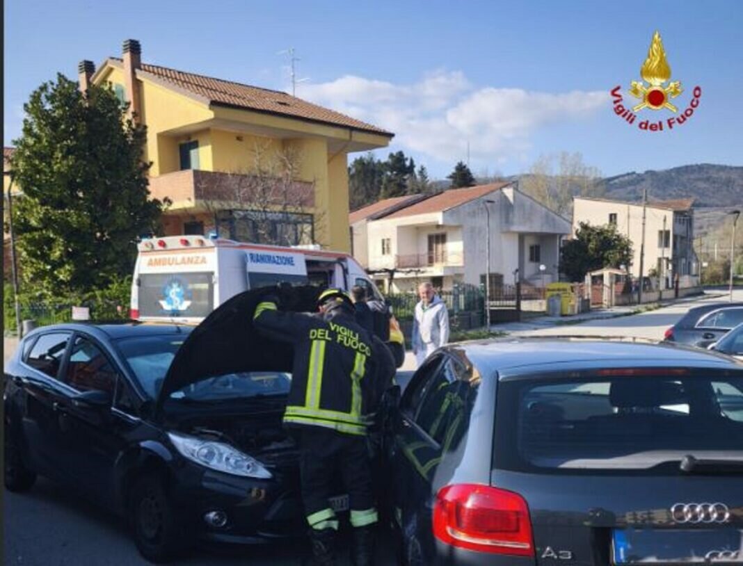 🚗 Incidente a Cantalupo nel Sannio: scontro tra due auto, un ferito in ospedale