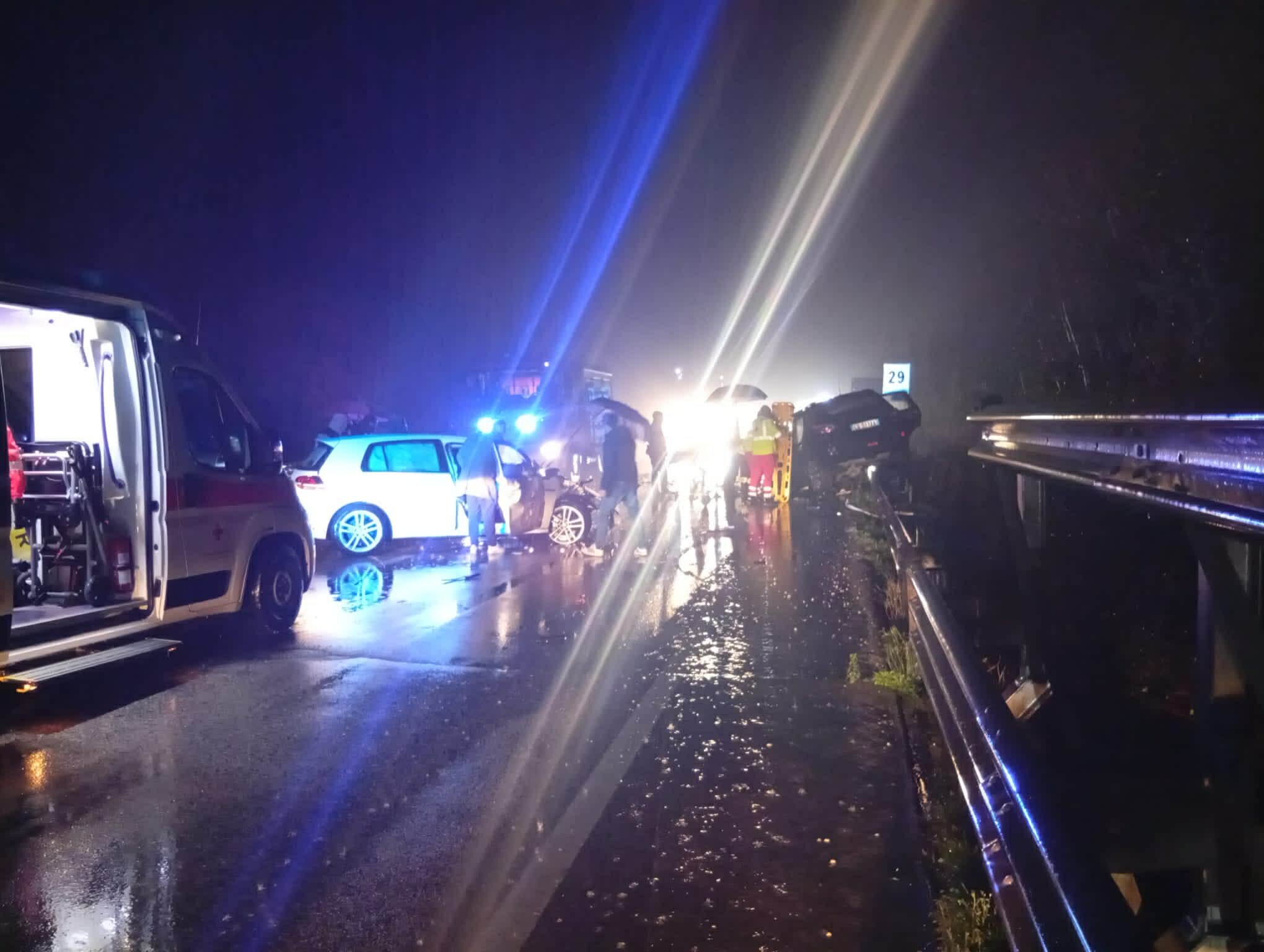 f4c8191d-9dac-465d-b53a-f42b548d07df.jpeg f4c8191d-9dac-465d-b53a-f42b548d07df.jpeg