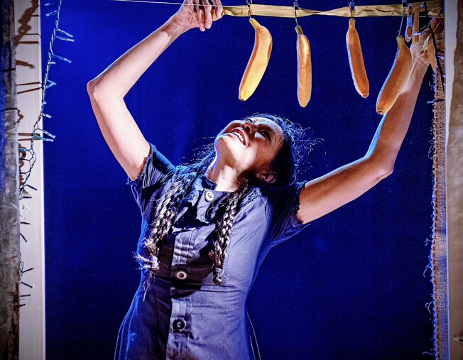 por una banana mayil georgi nieto 6.jpeg