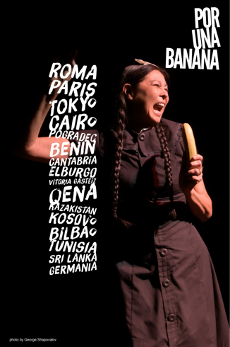 por una banana_ mayil georgi nieto_teatro in spagnolo_www.mayilgeorgi.com