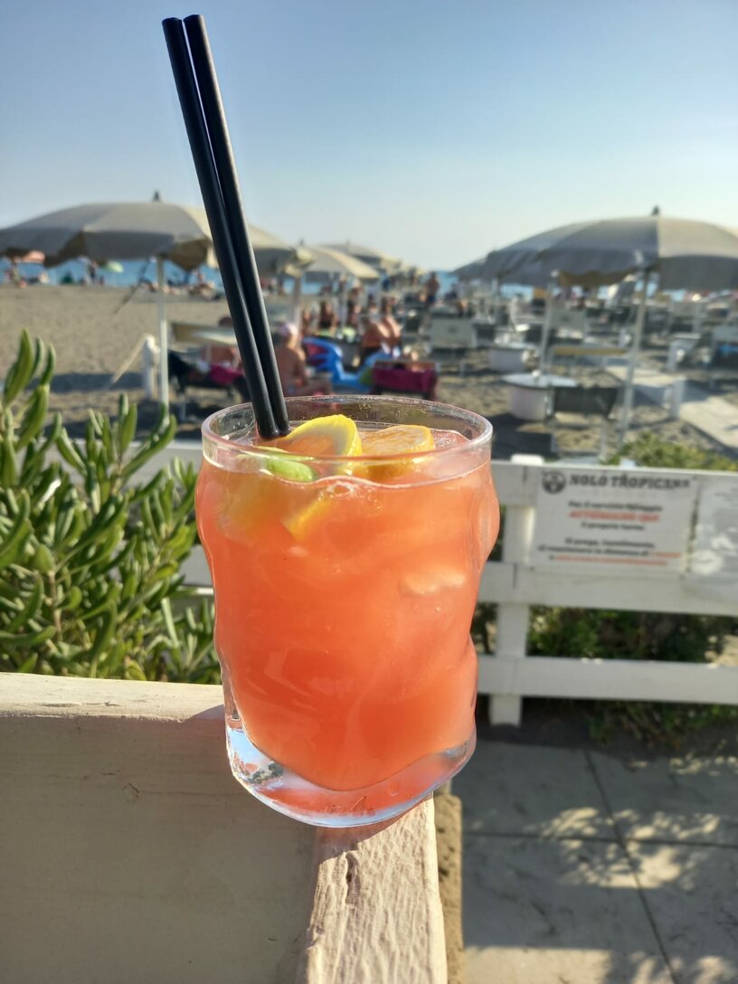 food & drink in spiaggia