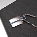 collana-uomo-maserati-jewels-piastrina-tridente-pvd-blu-jm121atk07