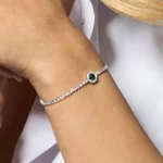bracciale-tennis-donna-luca-barra-acciaio-elemento-zirconi-verdi-bk2931