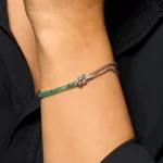 bracciale-donna-luca-barra-legami-nodo-con-zirconi-verdi-bk2913