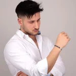 bracciale-uomo-maserati-catena-acciaio-ip-blu-e-zirconi-jm121atk11