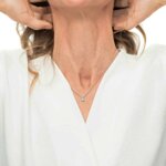 collana-catena-cutting-cross-zircone-centrale-marlu