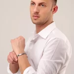 bracciale-uomo-maserati-acciaio-e-ceramica-nera-con-logo-jm220asr07