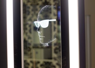 display specchio per esame della vista computerizzato display specchio per esame della vista computerizzato