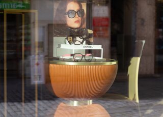 vetrina ottica Umberto I vetrina ottica Umberto I