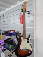 american-professional-ii-stratocaster-anniversary-2color-sunburst