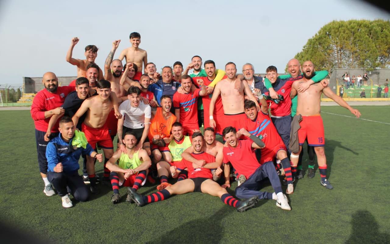 Fcd Atletico 1994, la stagione perfetta una vera Eccellenza Fcd Atletico 1994, la stagione perfetta una vera Eccellenza