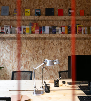 Trasformazione negozio nello studio DIALOGO. Ufficio a Mestre. Architetti. Designer