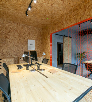 Trasformazione negozio nello studio DIALOGO. Ufficio a Mestre. Architetti. Designer